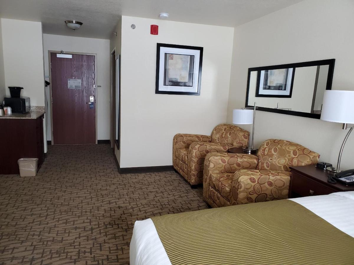 Cobblestone Inn & Suites - Barron ภายนอก รูปภาพ