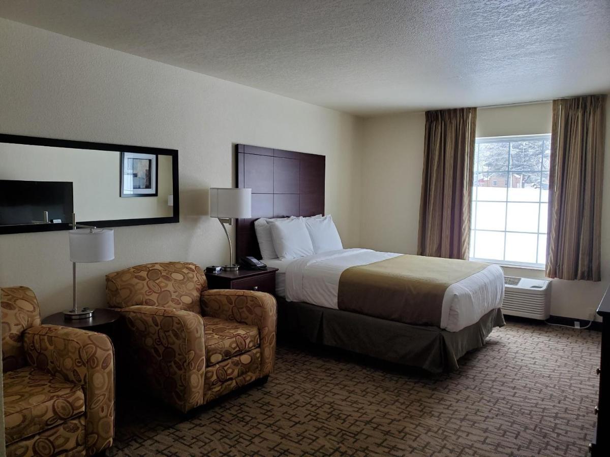 Cobblestone Inn & Suites - Barron ภายนอก รูปภาพ