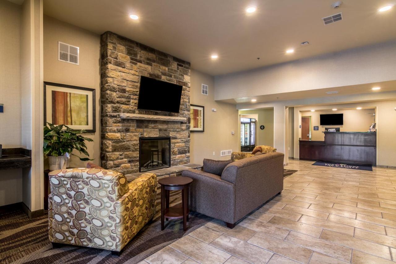 Cobblestone Inn & Suites - Barron ภายนอก รูปภาพ