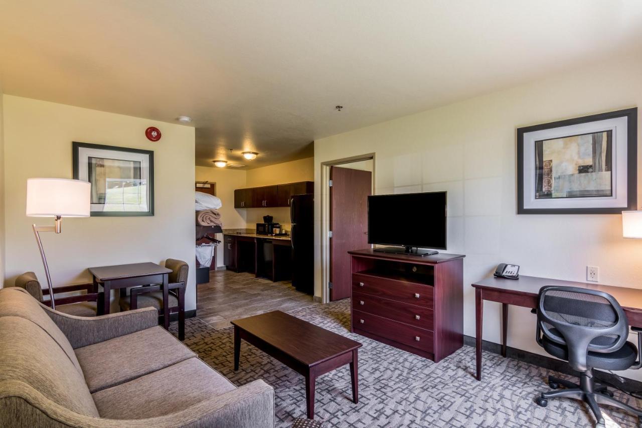 Cobblestone Inn & Suites - Barron ภายนอก รูปภาพ