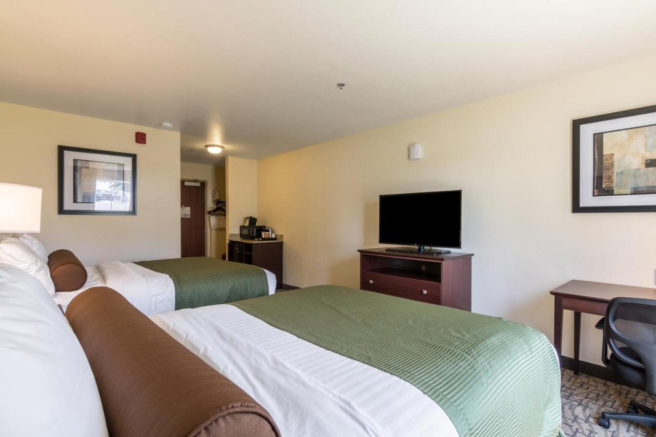 Cobblestone Inn & Suites - Barron ภายนอก รูปภาพ