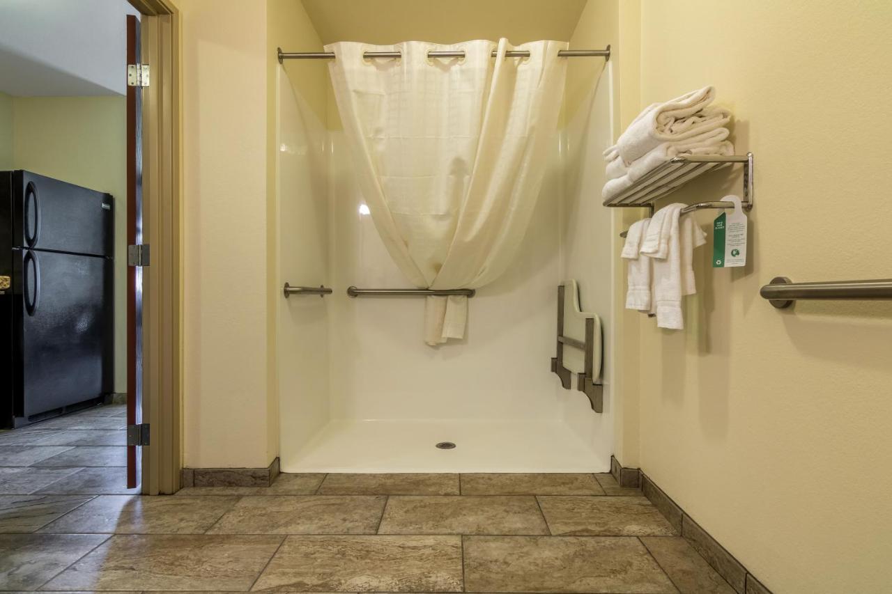 Cobblestone Inn & Suites - Barron ภายนอก รูปภาพ