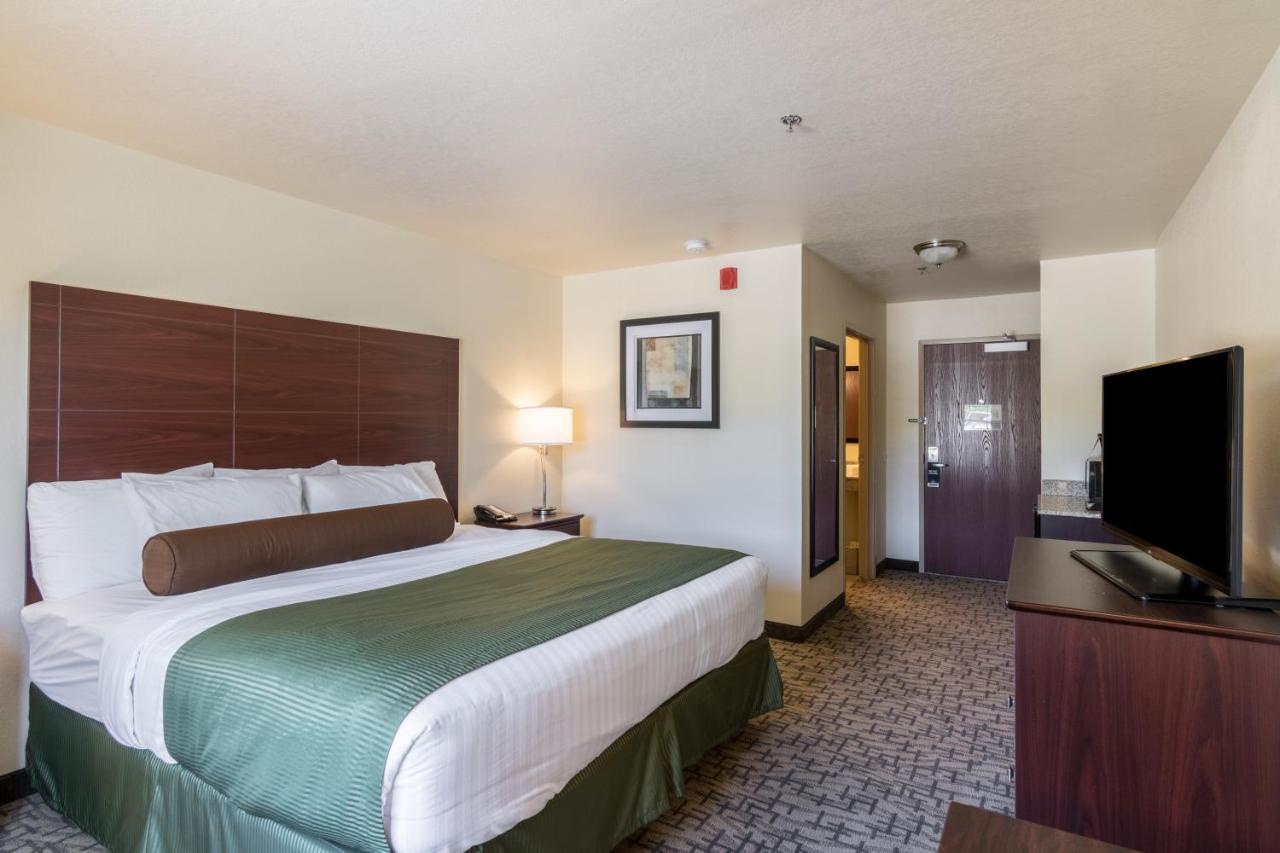 Cobblestone Inn & Suites - Barron ภายนอก รูปภาพ